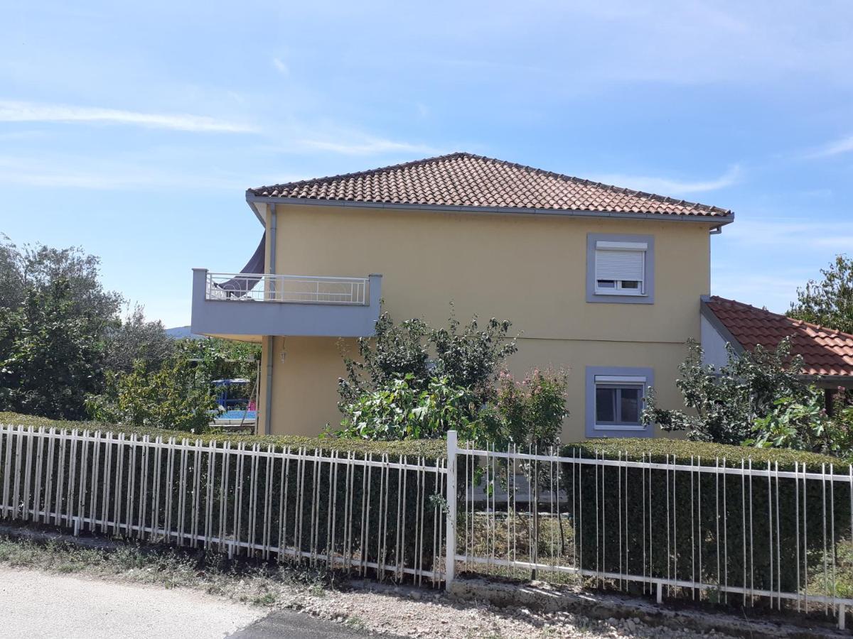 Hacienda TOHOLJ Hotell Trebinje Exteriör bild